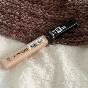 Concealer shade five